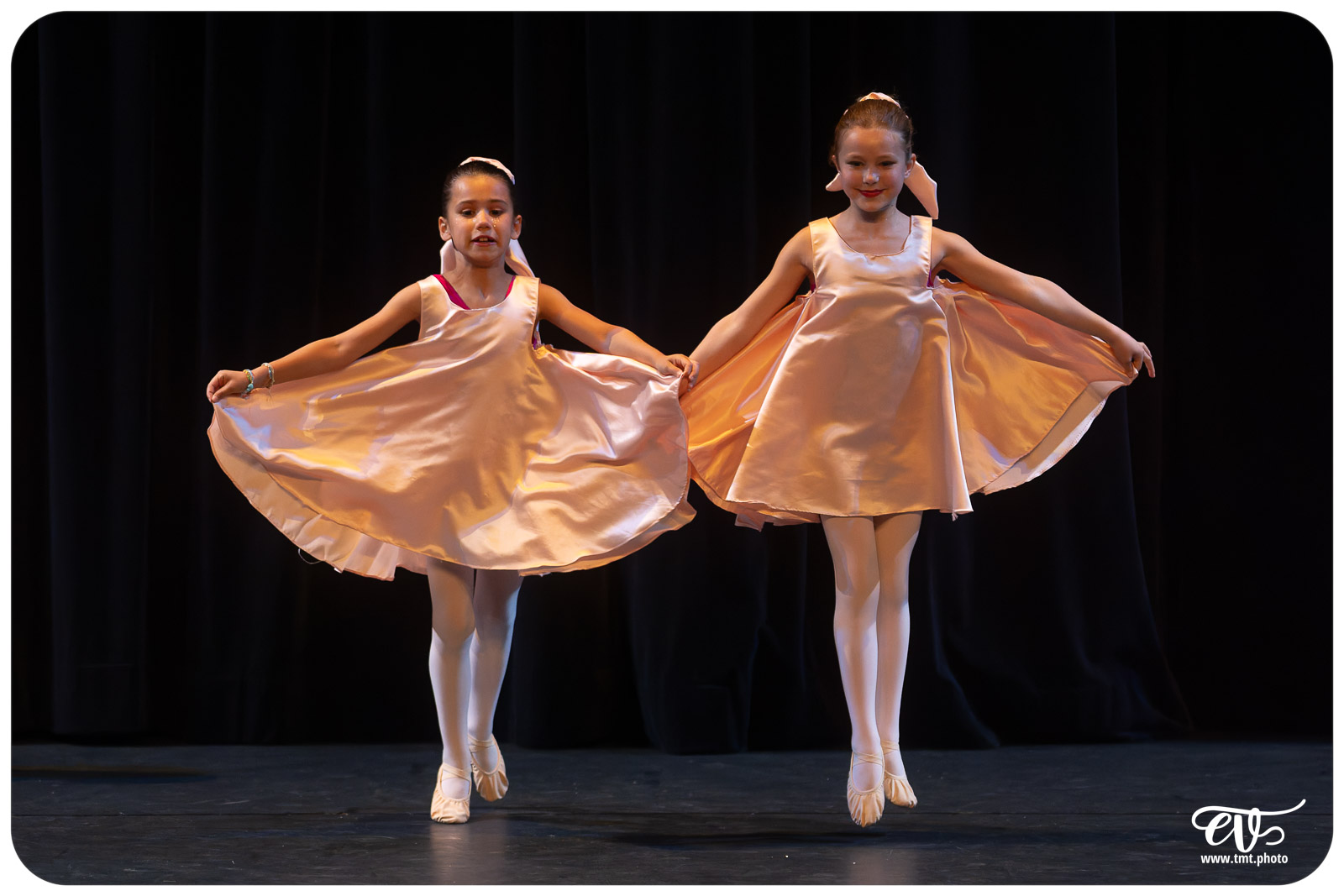 ECOLE DE DANSE CÉCILE ADAMOW
